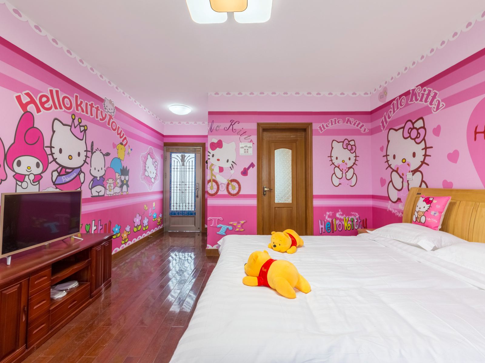 Hellokitty主题房