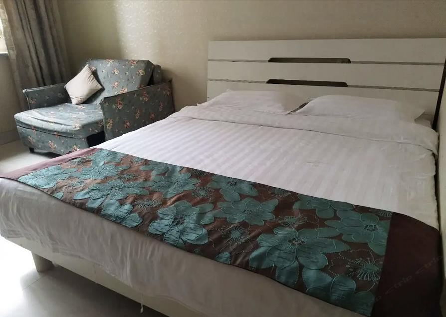 舒适大床房