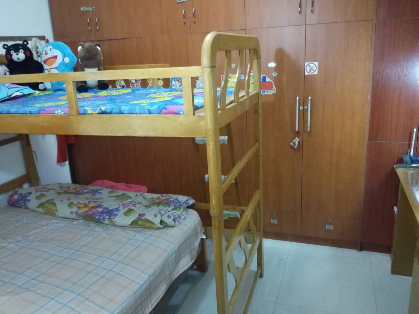 家庭大床房