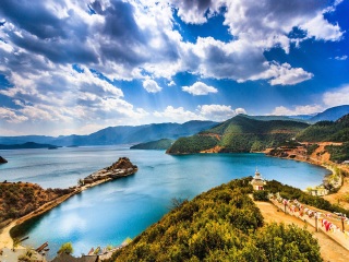 旅游團(tuán)云南西雙版納_到云南西雙版納旅游報團(tuán)價格_云南西雙版納旅行團(tuán)自由行
