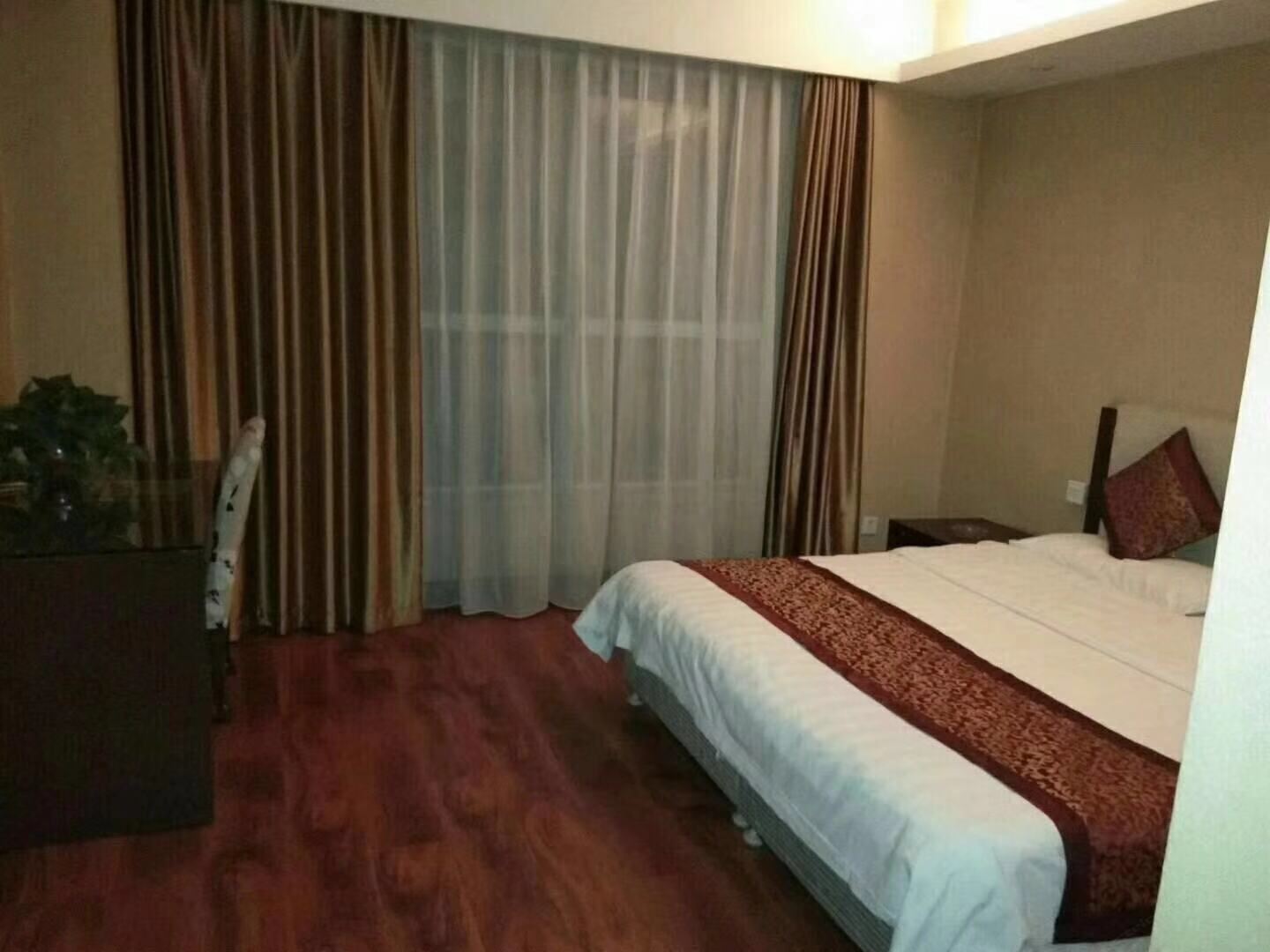 大床房