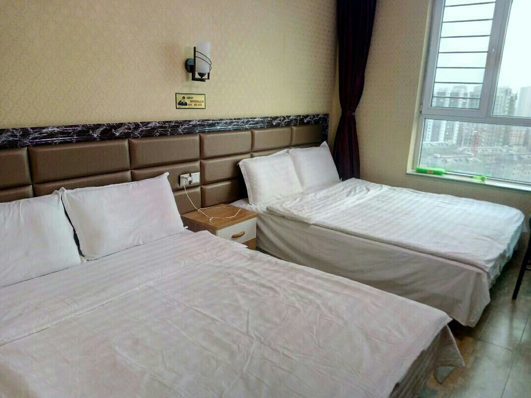 双床房