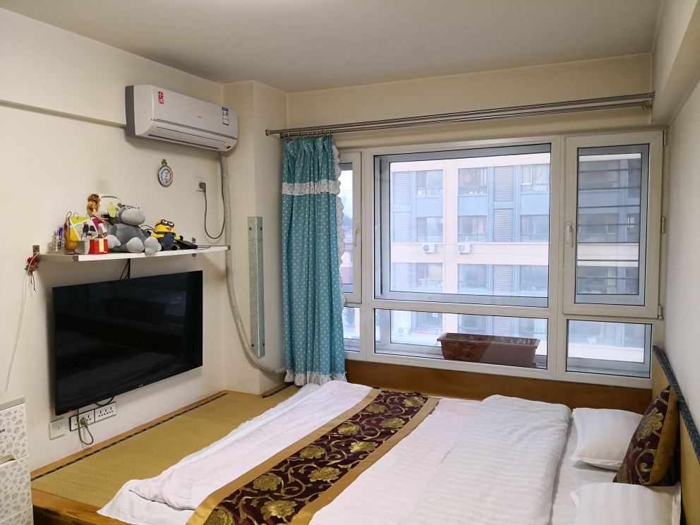 经典大床房
