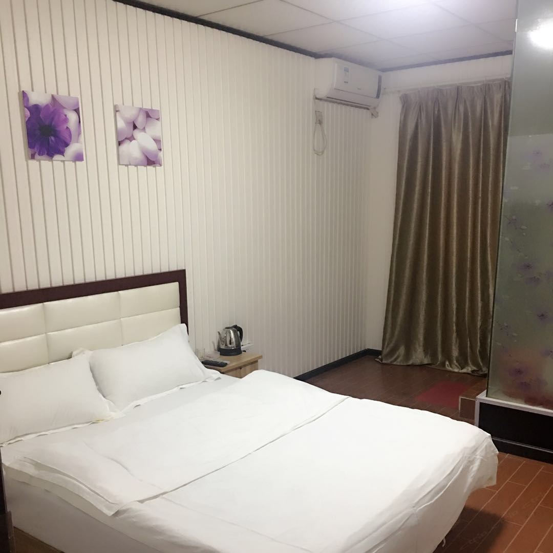 电脑房