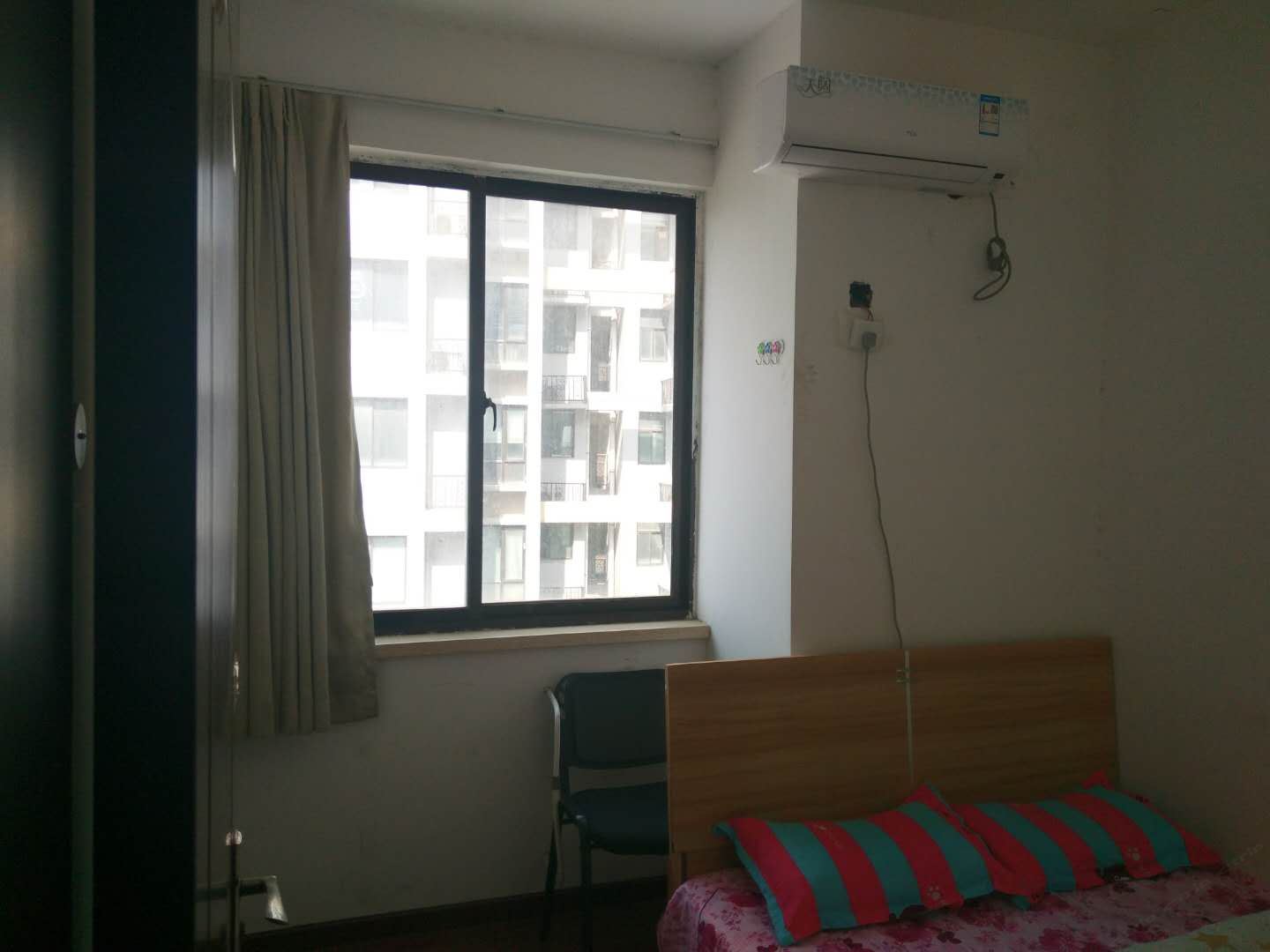 温馨舒适大床房