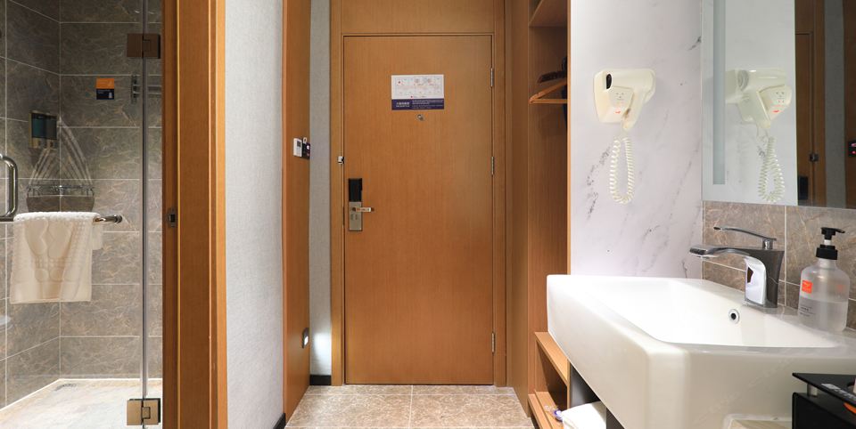 雅致房