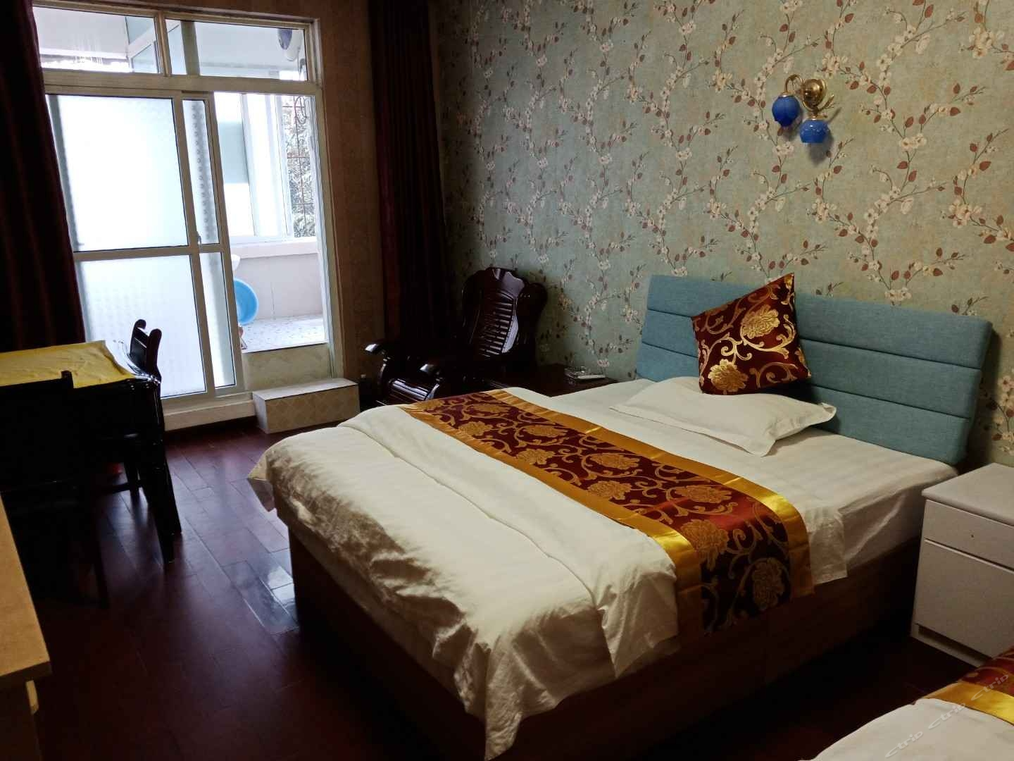 棋牌双床房