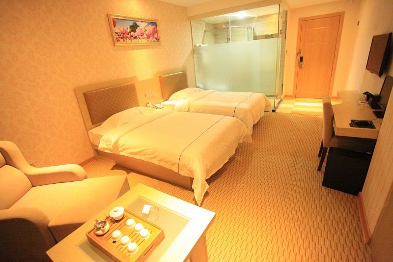 标准双床电脑房