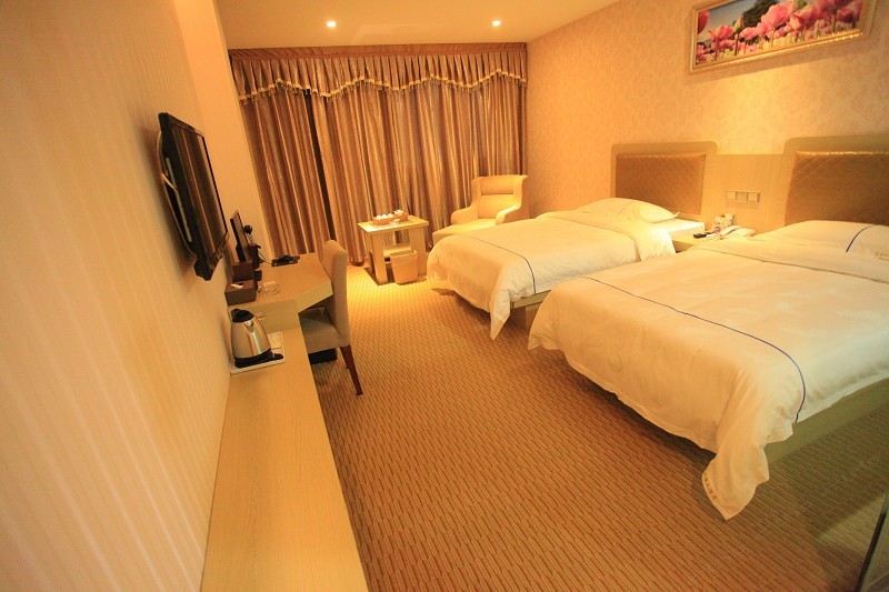 标准双床电脑房