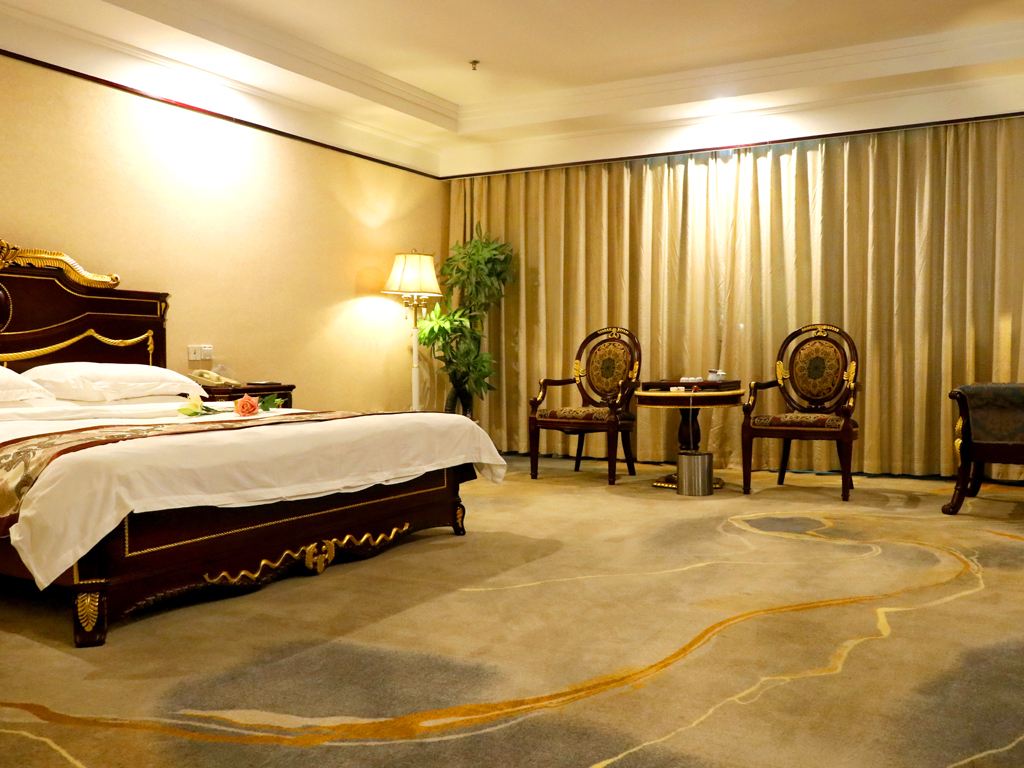 贵宾楼豪华大床房