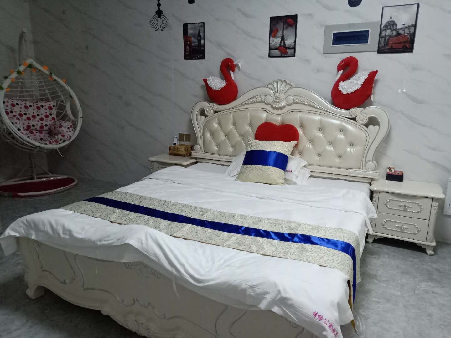 欧式舞蹈豪华房