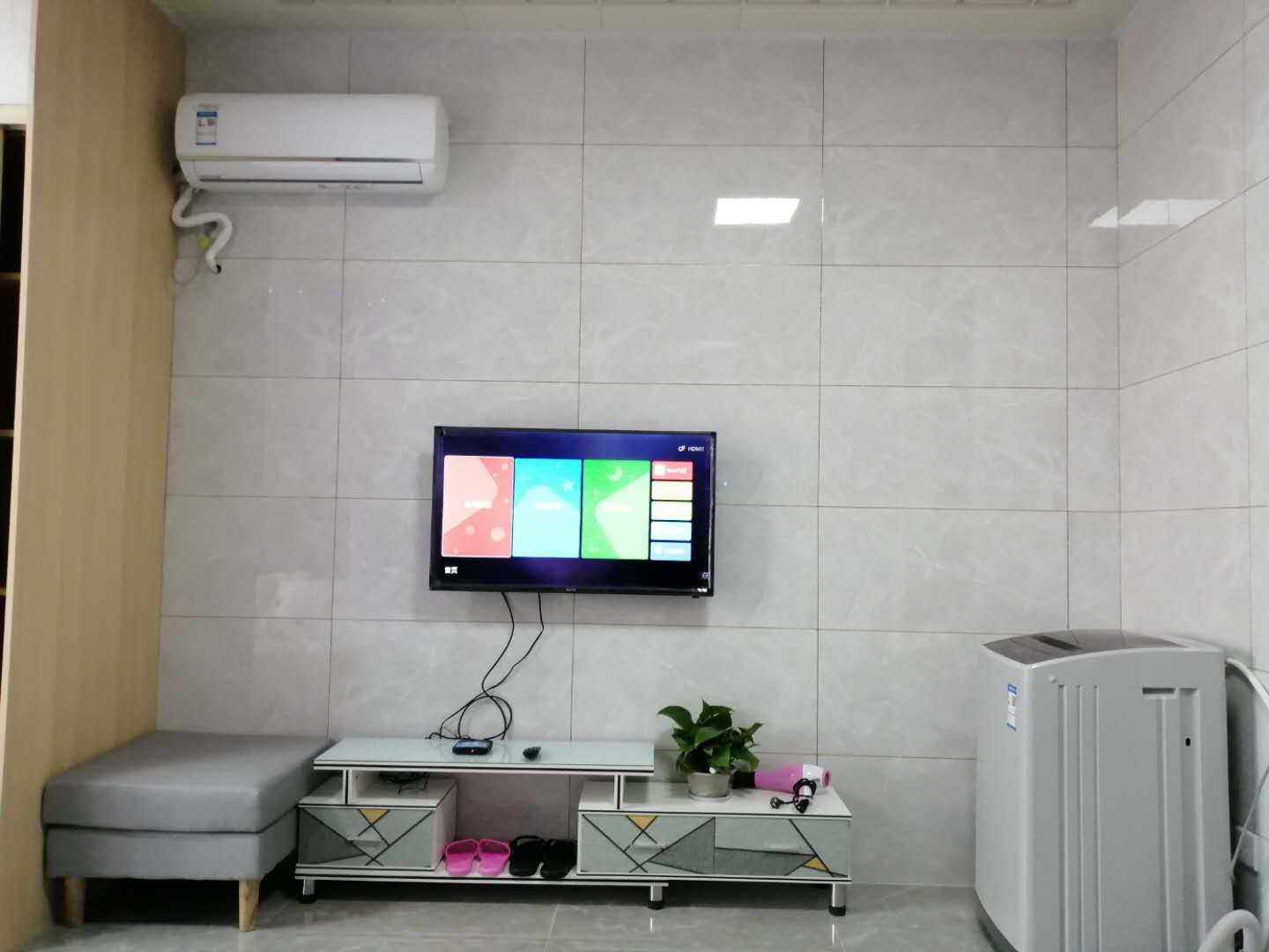 浪漫电动圆床房