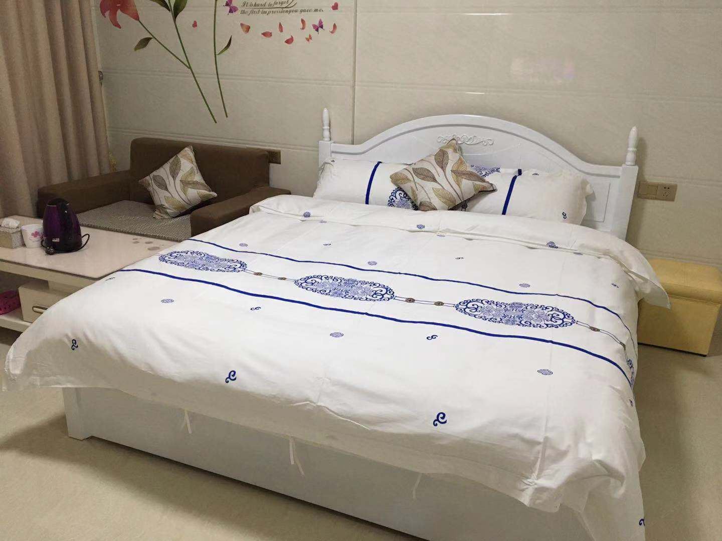 豪华欧式单身公寓