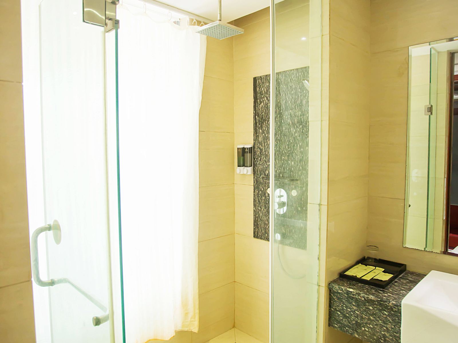 迷你单人房(无窗)