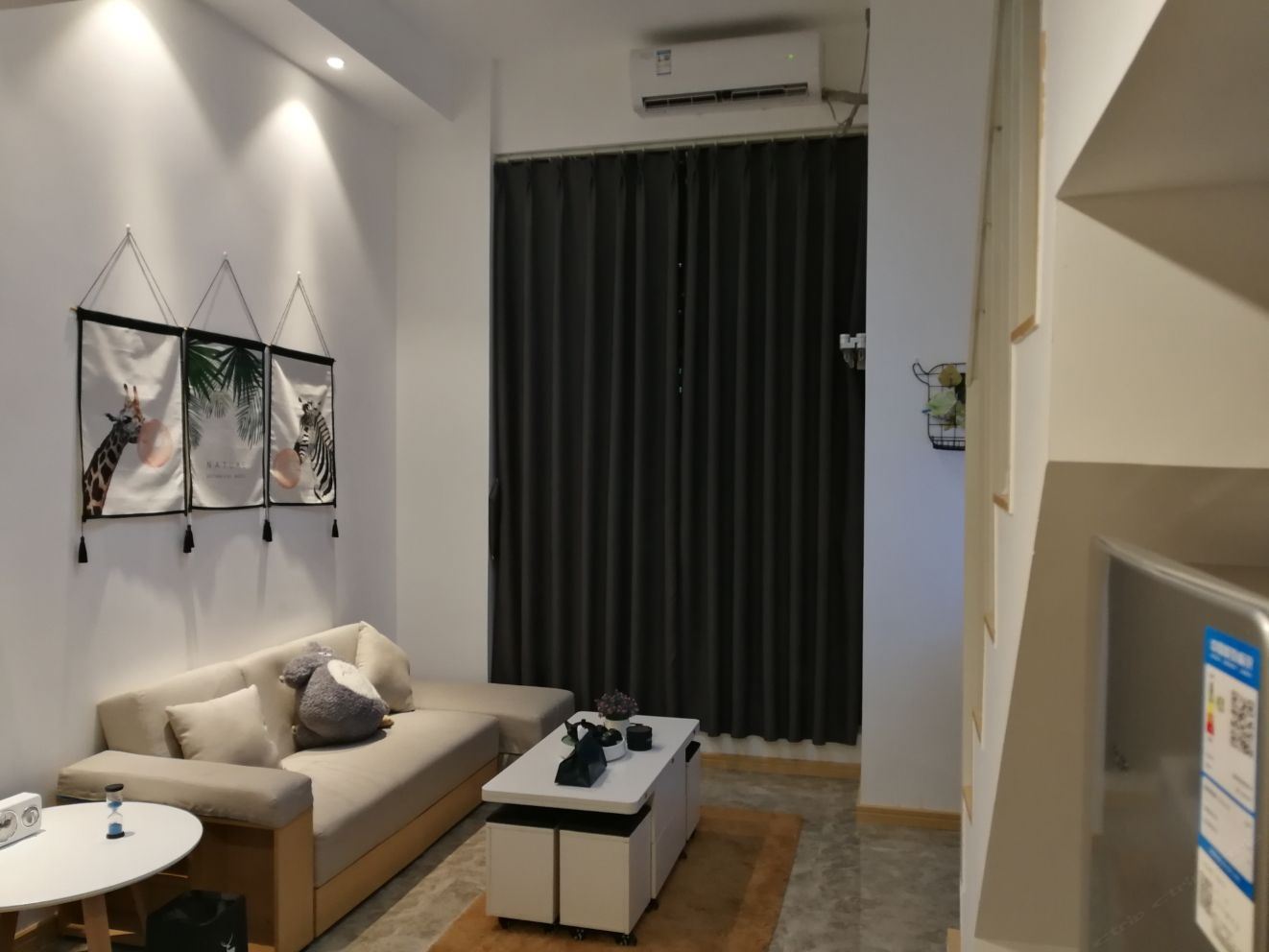 波西米亚复式榻榻米大床房