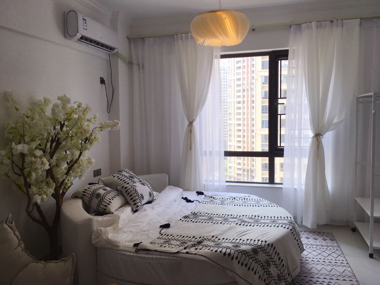 唯美摩洛哥浪漫圆床房