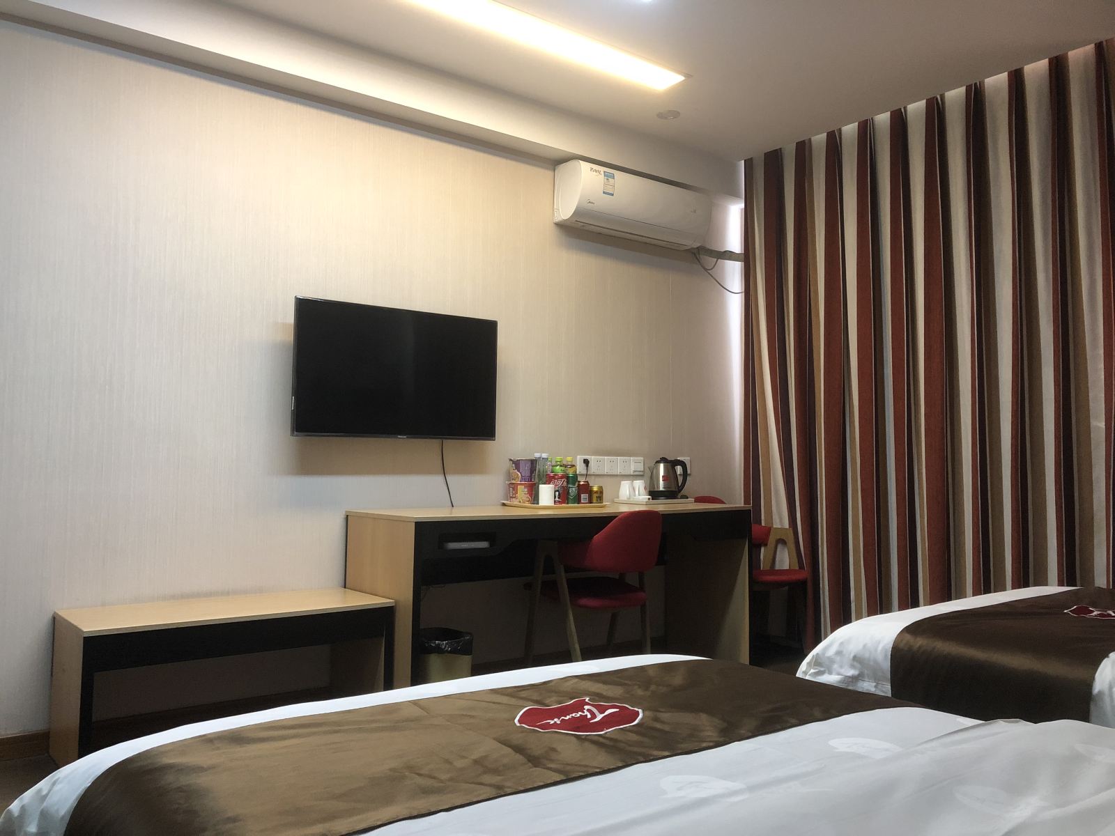 高级双床间