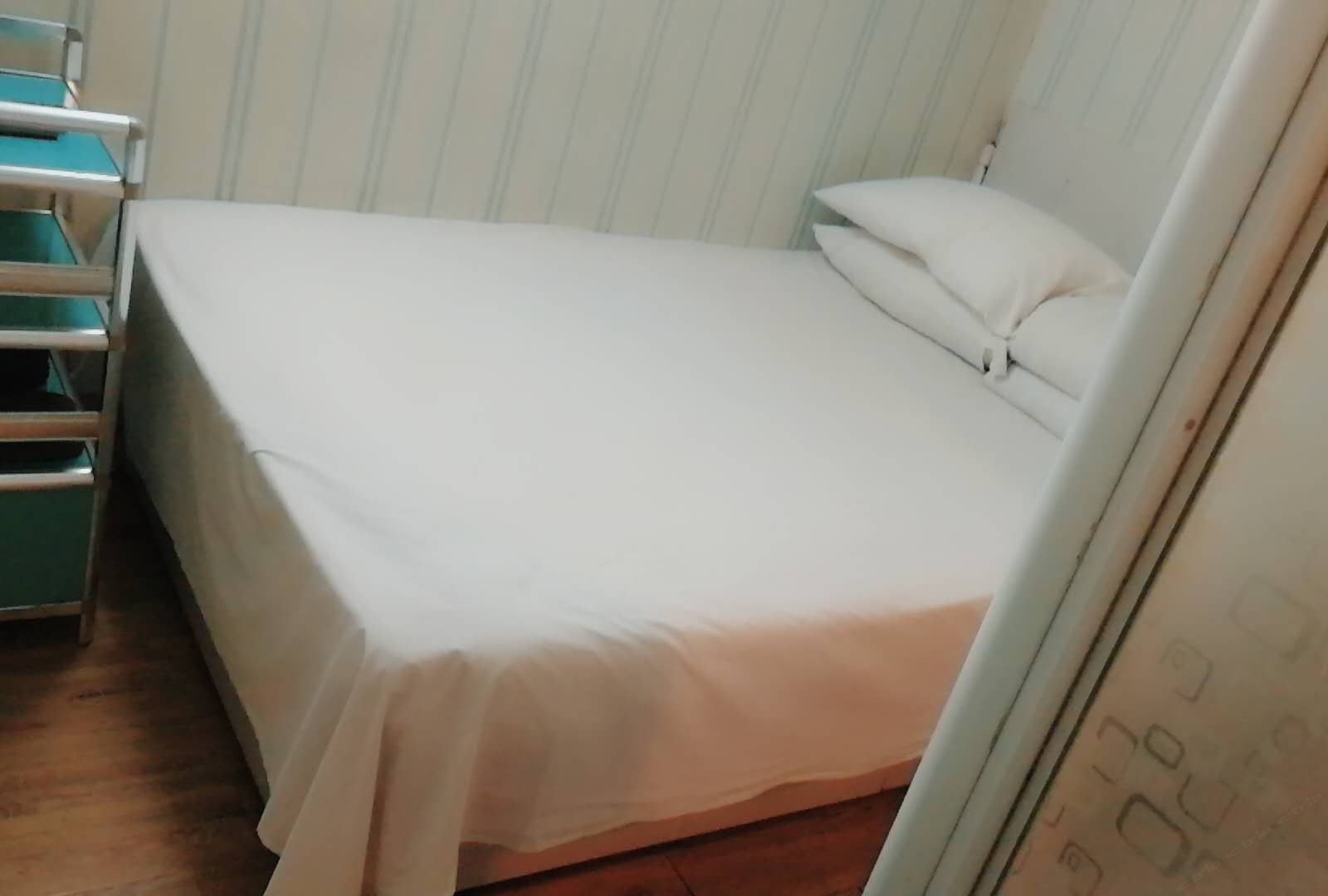 温馨大床房