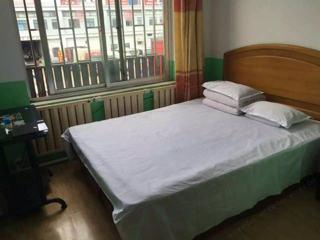 标准大床房