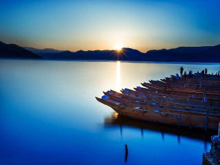 云南香格里拉旅游一次多少錢_跟團云南香格里拉旅游價格表_云南香格里拉旅游團報價2021