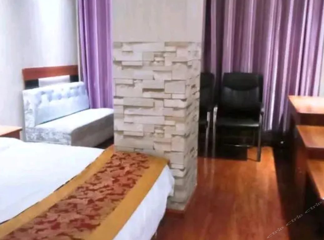 特惠大床房