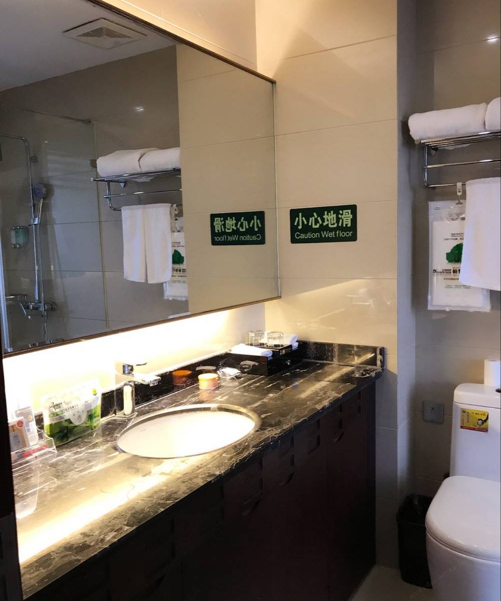 豪华影院房