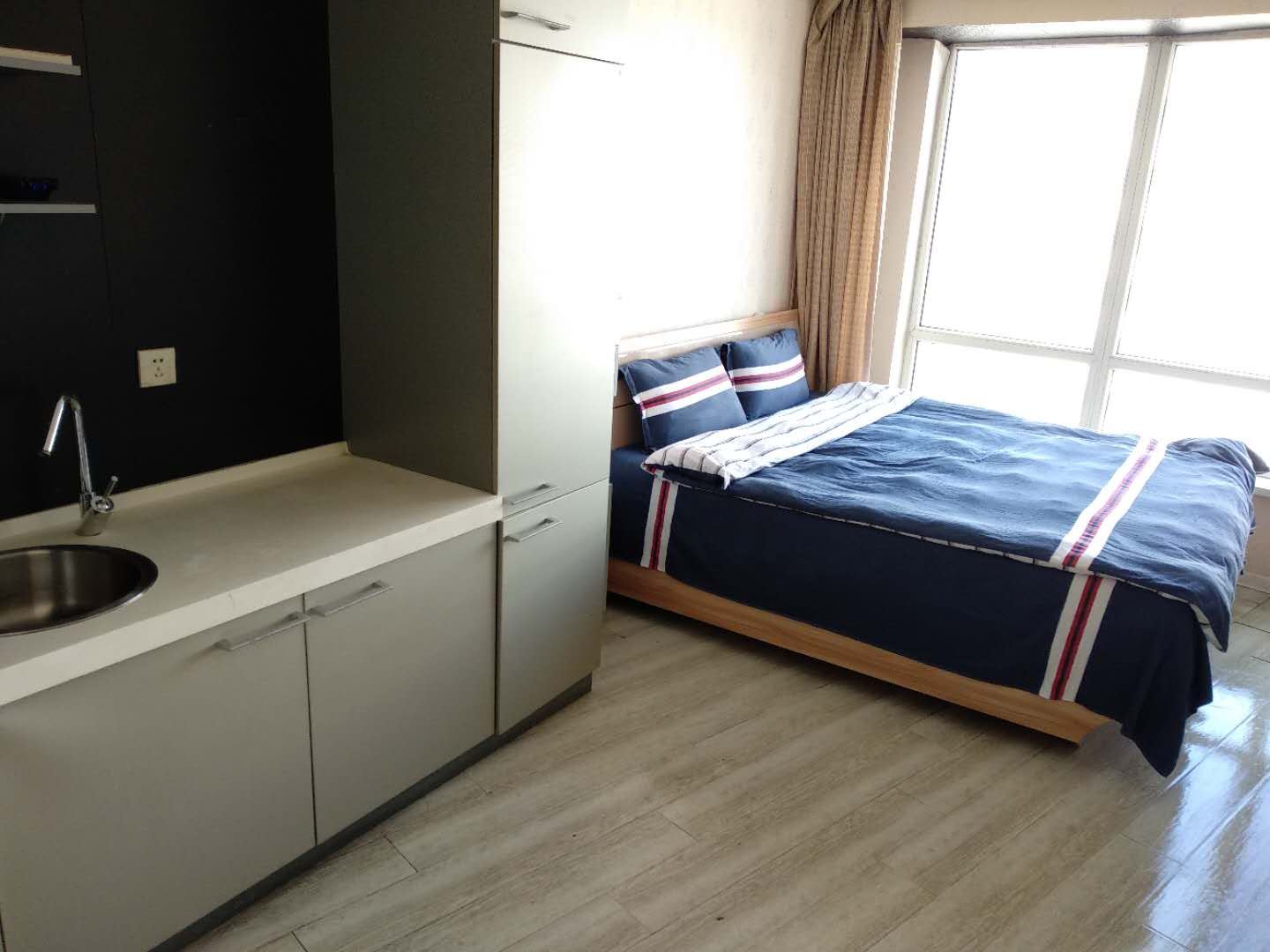 温馨情侣大床房