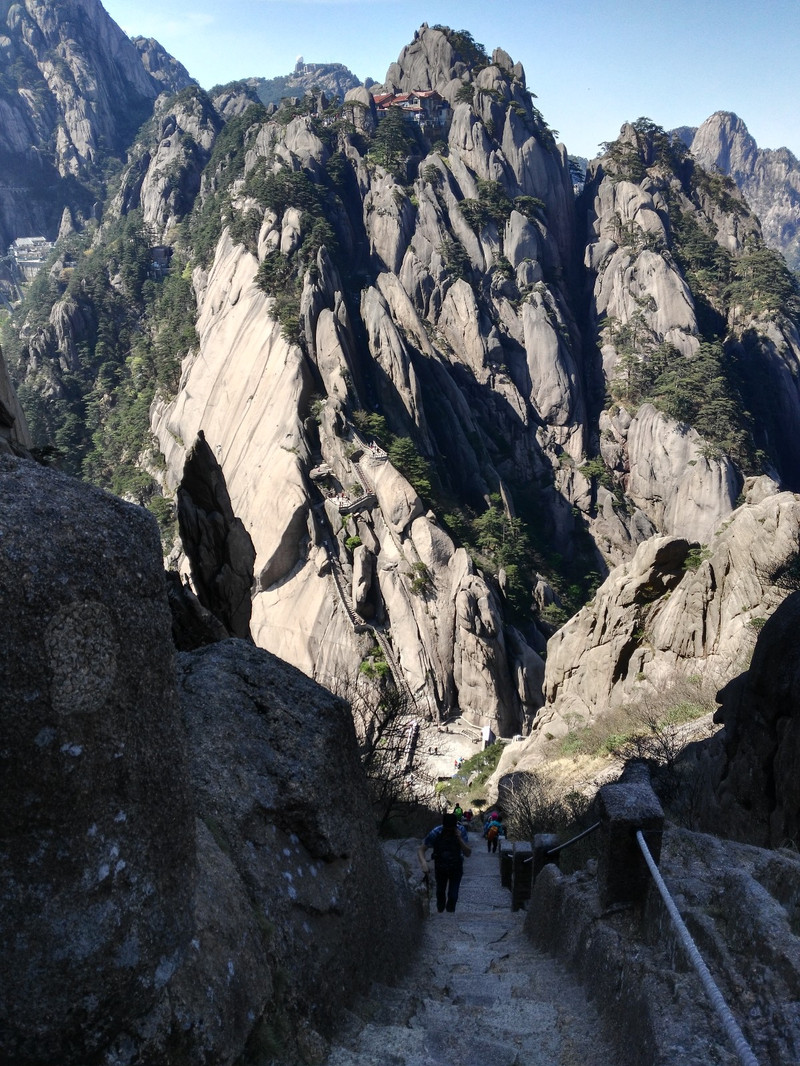 天外飞石成奇景,我行天都自逍遥_黄山游记_途牛