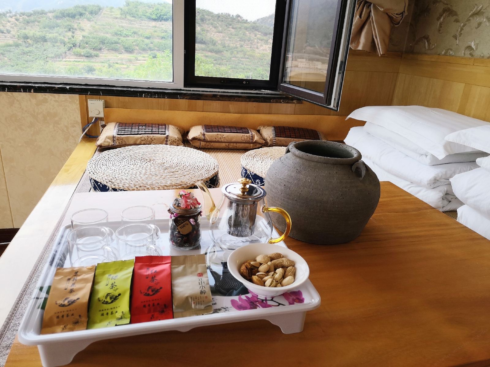 山水特色养生大炕房