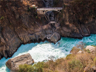 出发香格里拉旅游_香格里拉旅游5日_香格里拉双人十日游多少钱