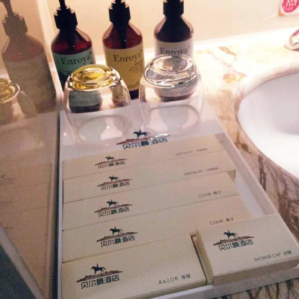 温馨大床房（无窗）