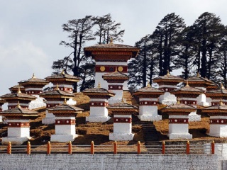 去尼泊爾旅游要帶多少錢_尼泊爾2人旅游需要多少錢_旅行團(tuán)尼泊爾游