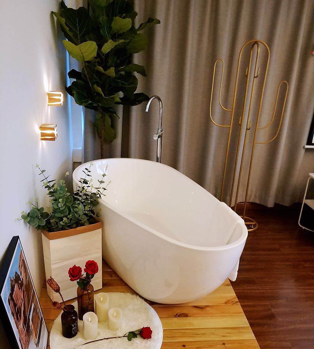 挪威森林双湖景观房