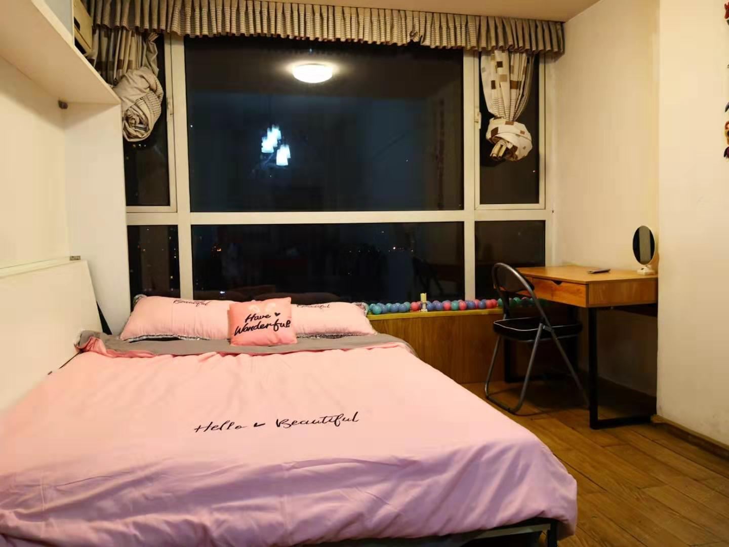 彩球小屋