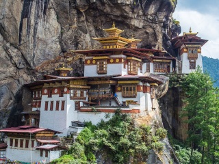去尼泊爾旅游要帶多少錢_尼泊爾2人旅游需要多少錢_旅行團(tuán)尼泊爾游