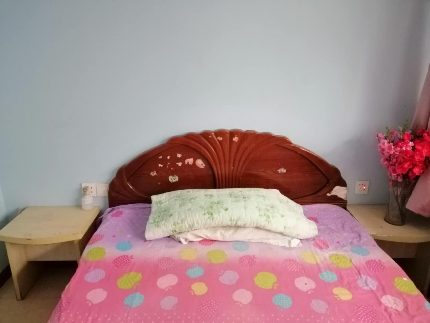 标准大床房