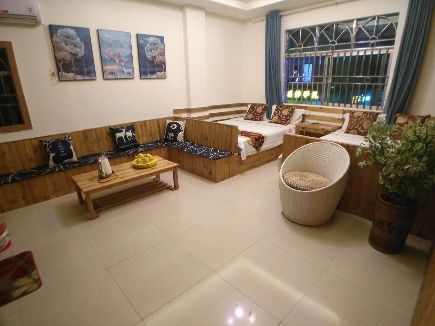 豪华家庭双床房