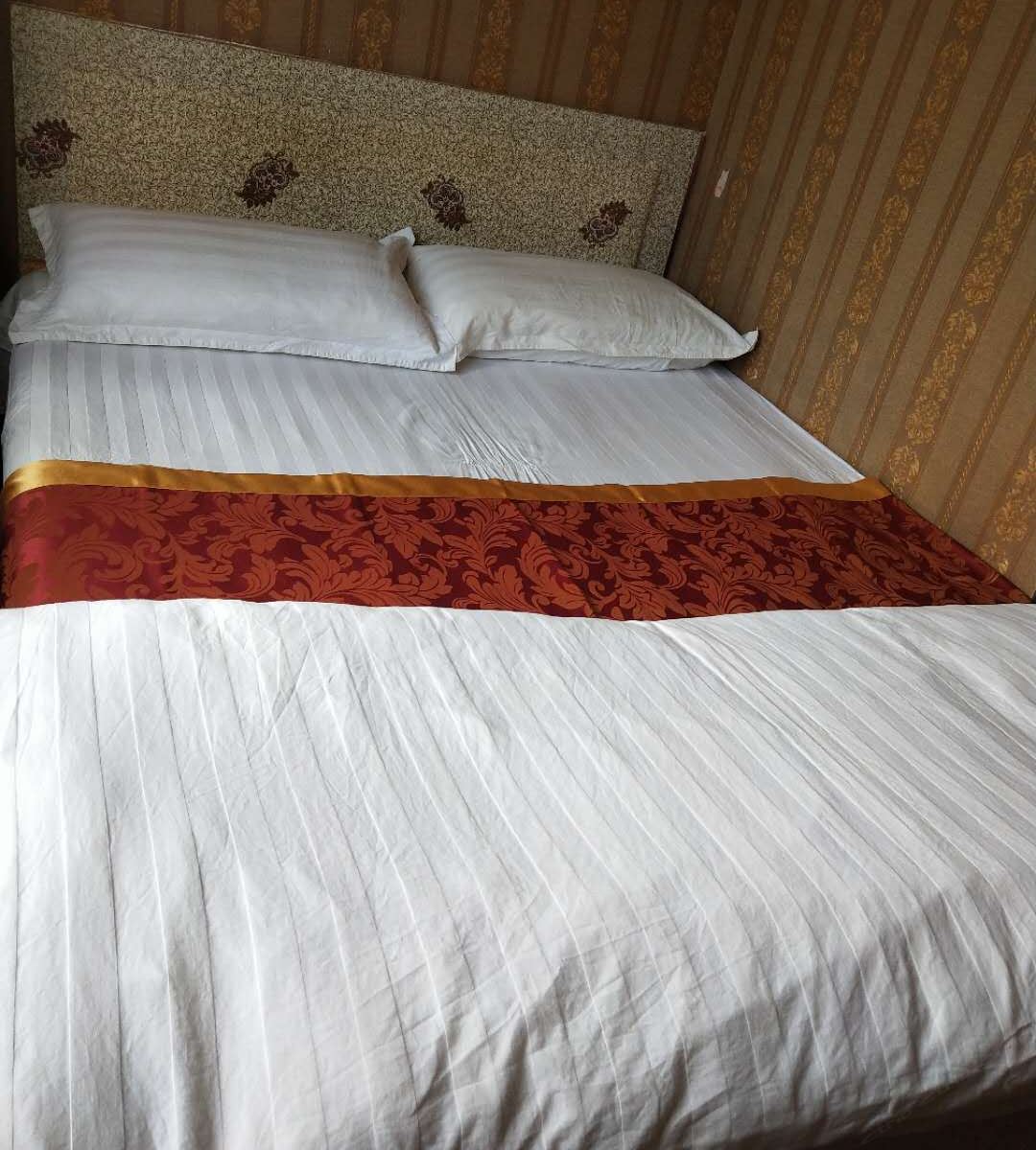 标准大床房小