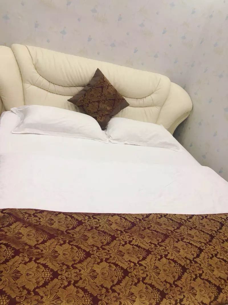 普通大床房