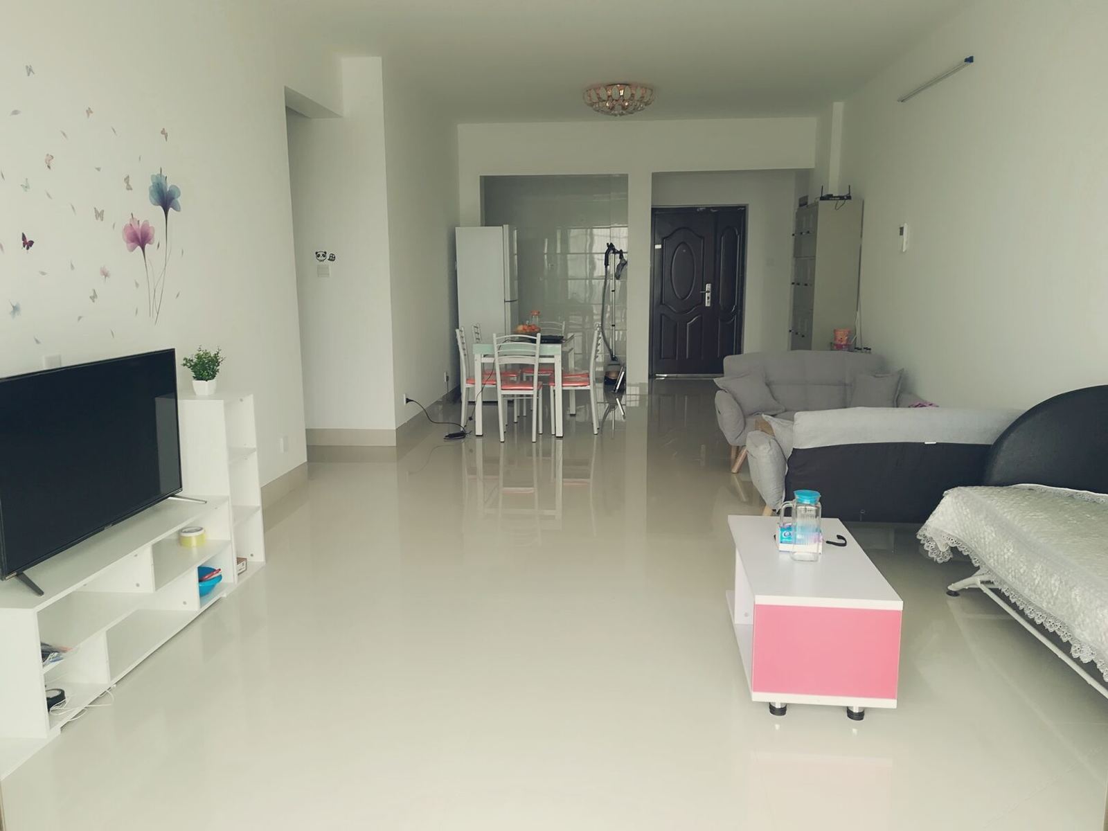 客厅沙发位