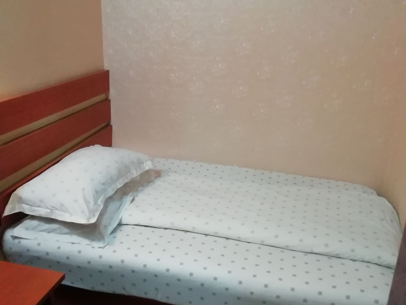 普通间