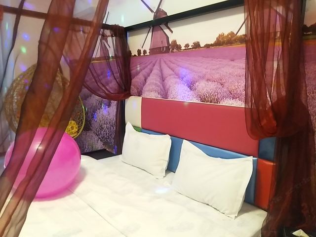 欧式简约主题房