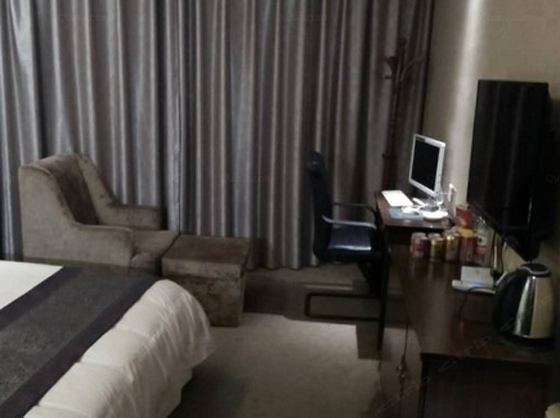 标准大床房