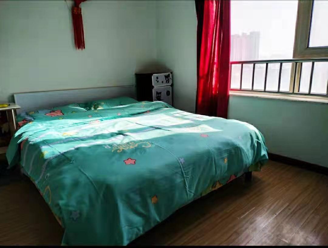 豪华大床房