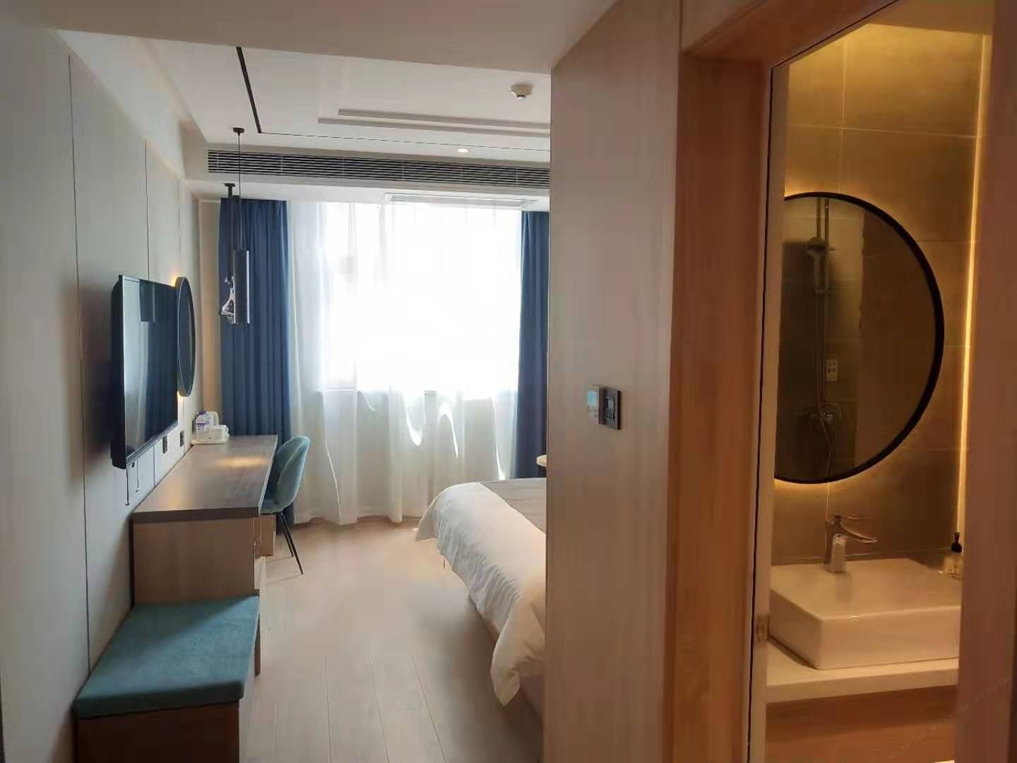 特惠大床房