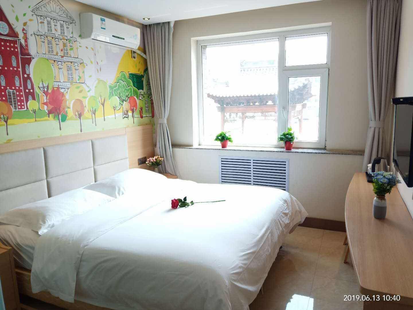 丽致大床房