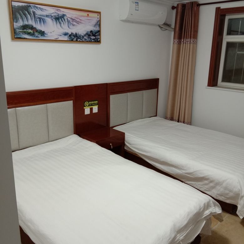 标准双床房