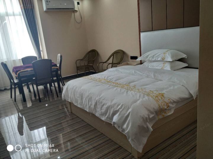 麻将大床房
