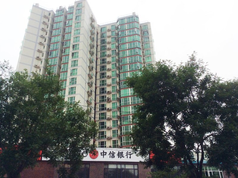 北京时装与幻想普通公寓