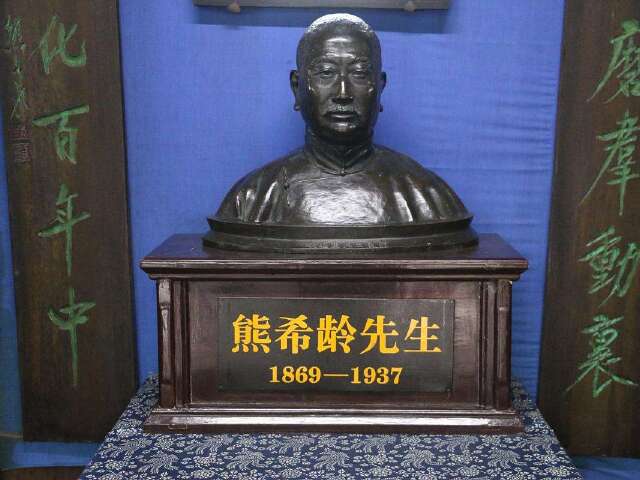 http:\/\/www.tuniu.com\/tour\/210271686